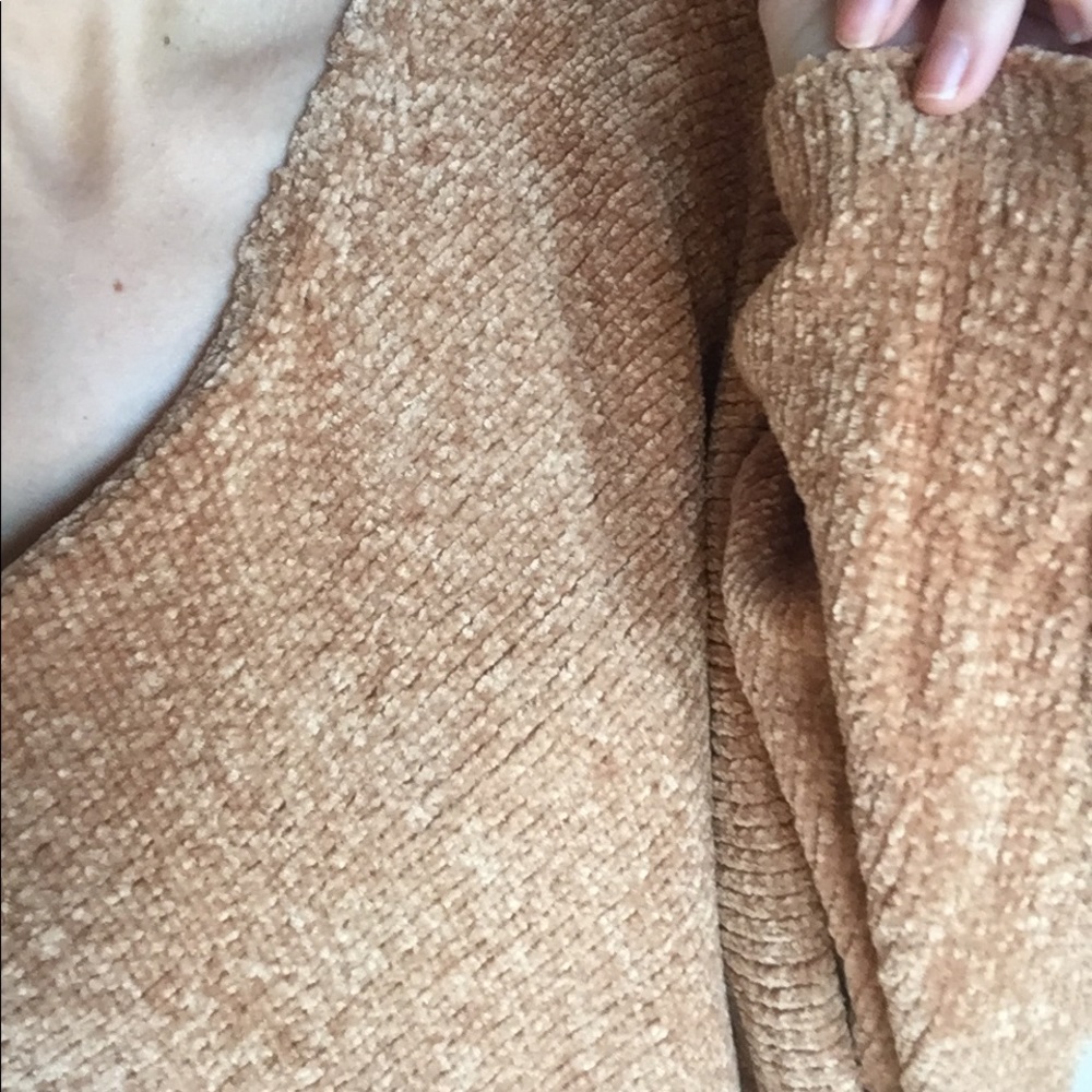 LAST ITEM▫️Caramel Chenille Dolman - Picture 8 of 8